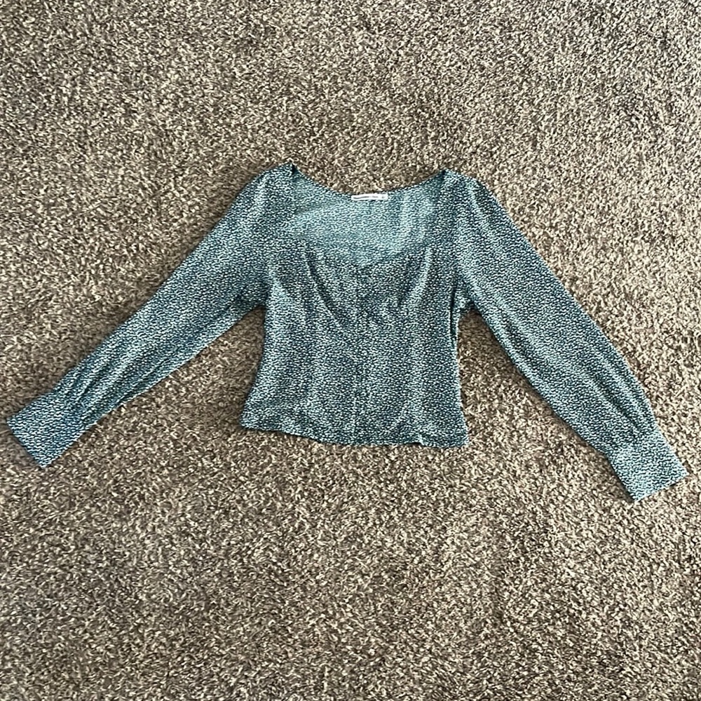 Abercrombie & Fitch long sleeve, size small
